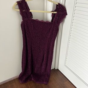Adrienna Pappel Lace Dress Bordeaux